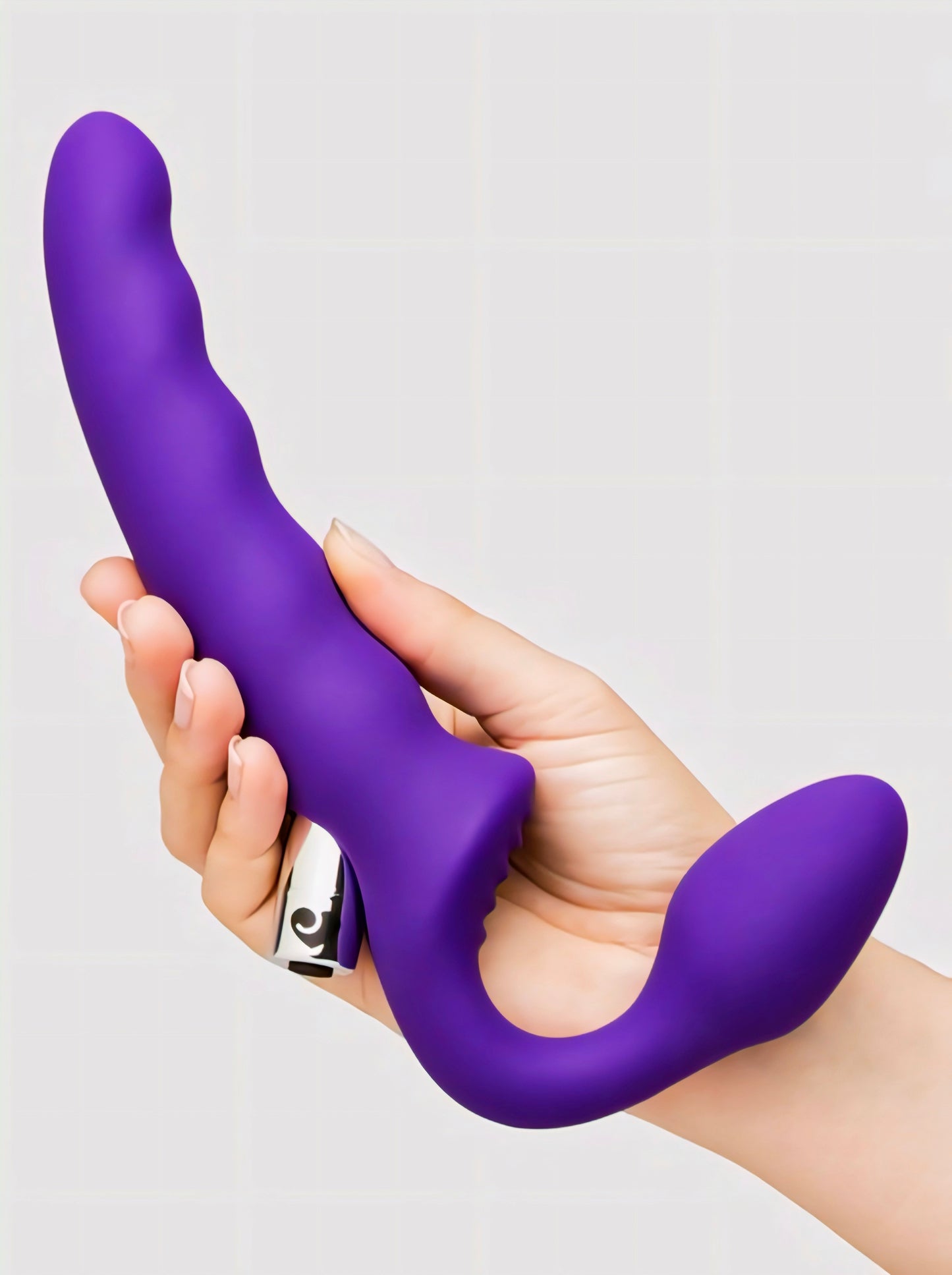 Lovehoney Deep Dive Posable Rechargeable Vibrating Strapless Strap-On